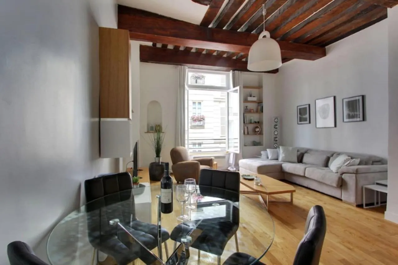 Luminous Loft In Saint-Germain Des Pres Appartement Parijs